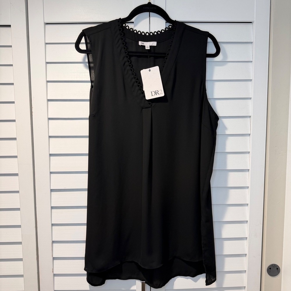 DR2 Black V Neck Sleeveless Scalloped Loop Trim Pleated Blouse Top XL Womens New